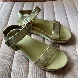 ALDO Gold Platform Snakeskin Ankle Strap Slides | Size 8